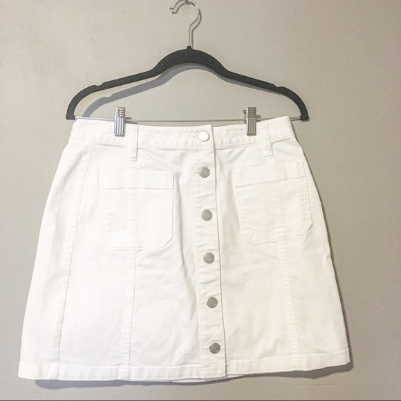 ✨ LOFT | White Denim Jean Skirt - Picture 4 of 8